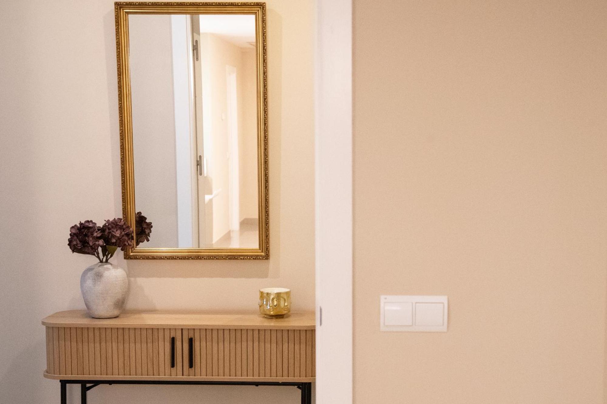 Apartamento Q2 กอร์โดบา ภายนอก รูปภาพ